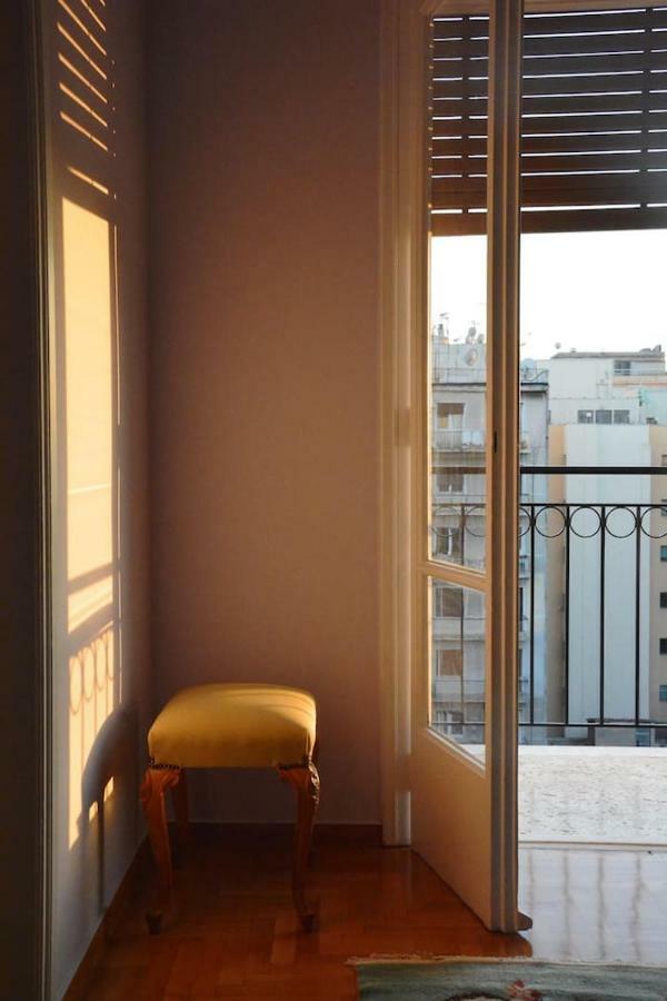 Vintage, Spacious Apartment In The Heart Of Athens! Luaran gambar